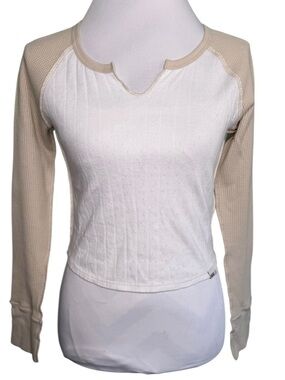 Urban Outfitters BDG Large Spliced Notch Neck Waffle Knit Raglan Top Cream Beige